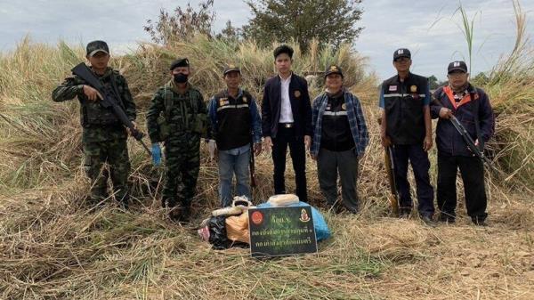 湄公河禁毒行动查获40万粒冰毒药丸