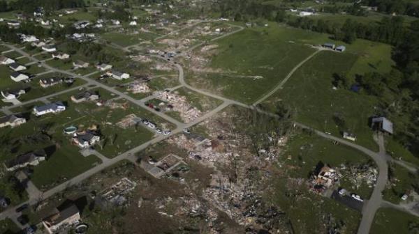 更多风暴瞄准美国中部，该地区许多地方仍在从龙卷风破坏中恢复